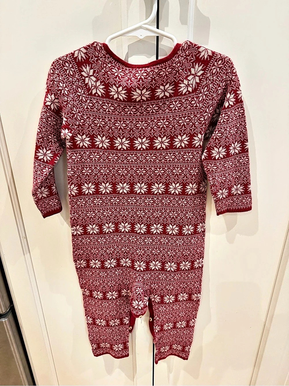 H&M 2t Kids Red & White holiday romper Like New